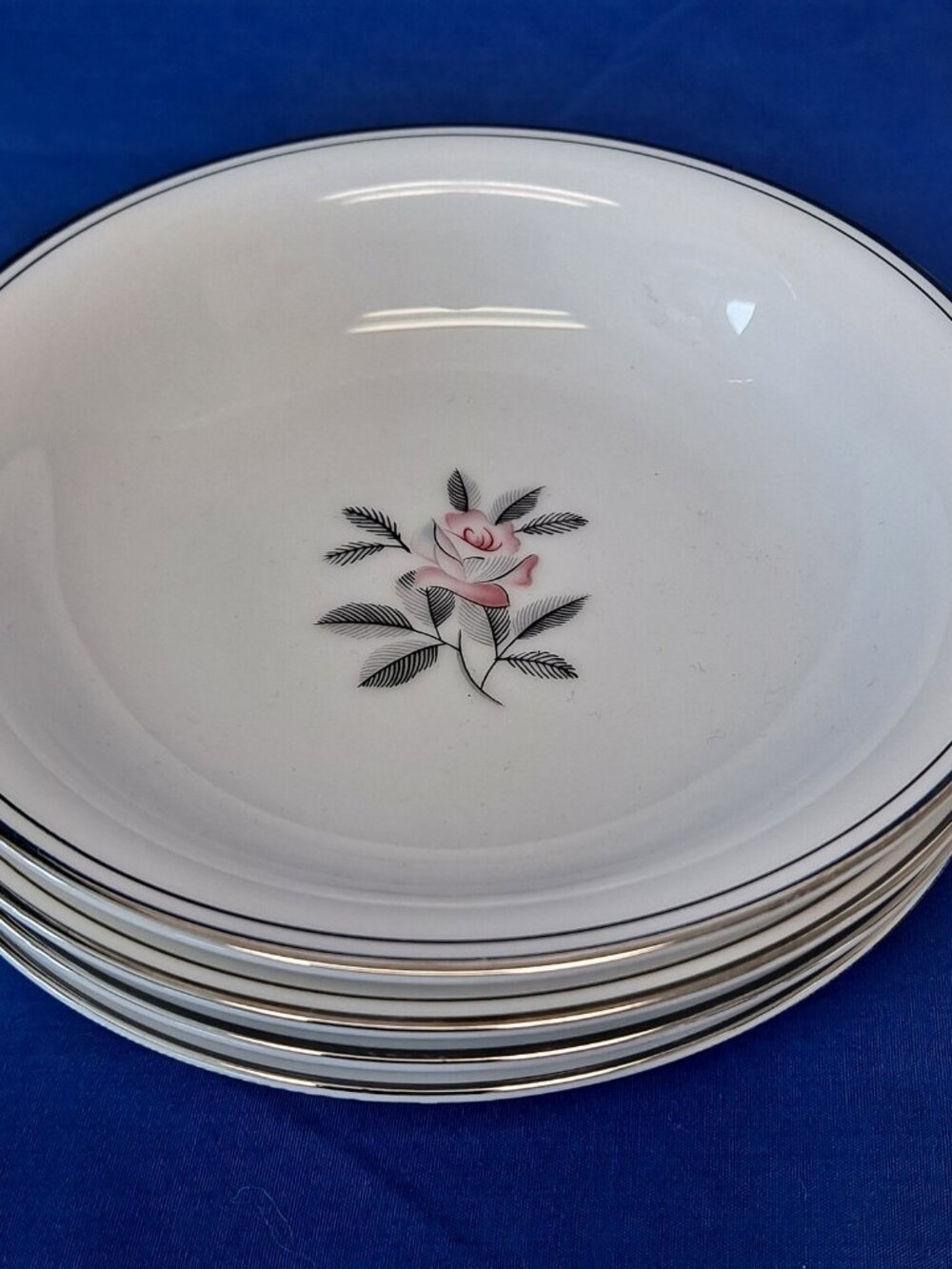 Set 4 Vintage Noritake China ROSALES 5790 FRUIT/Dessert BOWLS Cereal Sauce 5 1/2